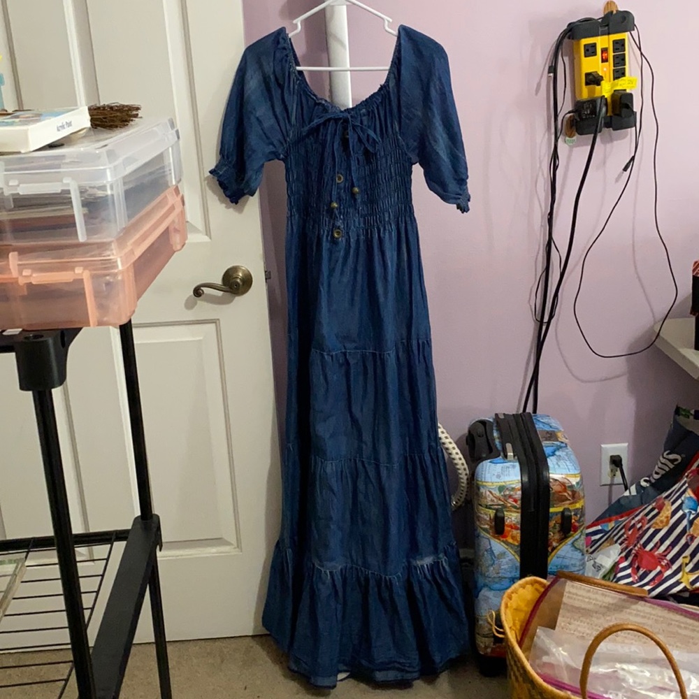Used XL REBORN blue long denim Dress with gathering at top and sleeve ends